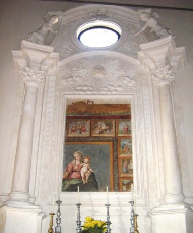 Altare della Beata Vergine del Rosario